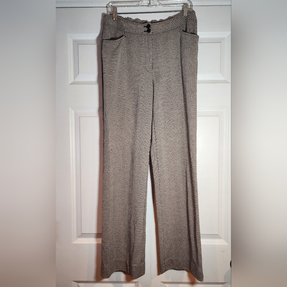 Fashion Bug Vintage Stretchy Cream And Black Patterned Dress Pants
